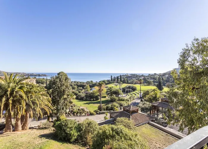 Apartamento Résidence Le Village De Cap Esterel - Maeva - Cosy 2 Pièces 5 Personnes - Sélection - Super Mae-4000 *